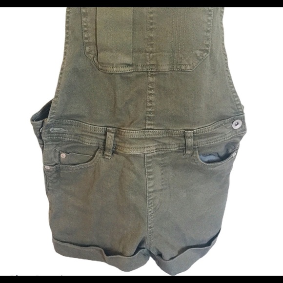 ARDENE Short Overalls With Pockets Camo Olive Green Sz X Small - Picture 6 of 12
